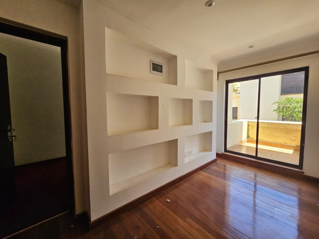 Luxury property for sale in Nairobi, Kenya - photo 11