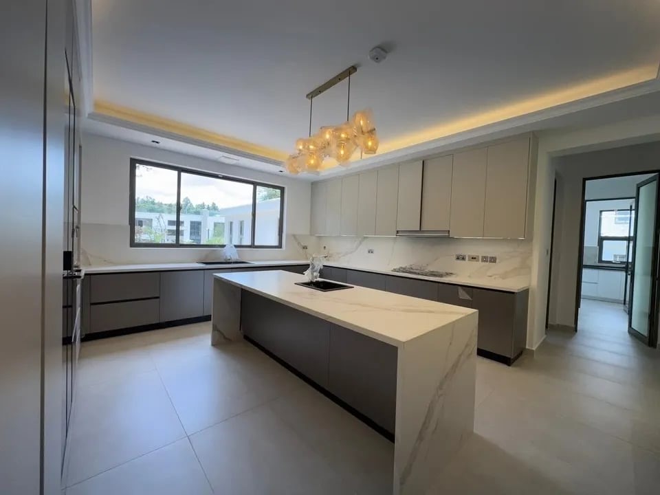 Luxury property for sale in Nairobi, Kenya - photo 32