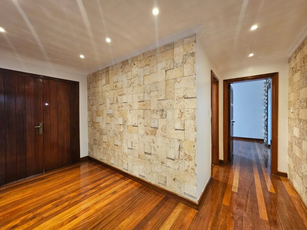 Luxury property for sale in Nairobi, Kenya - photo 3