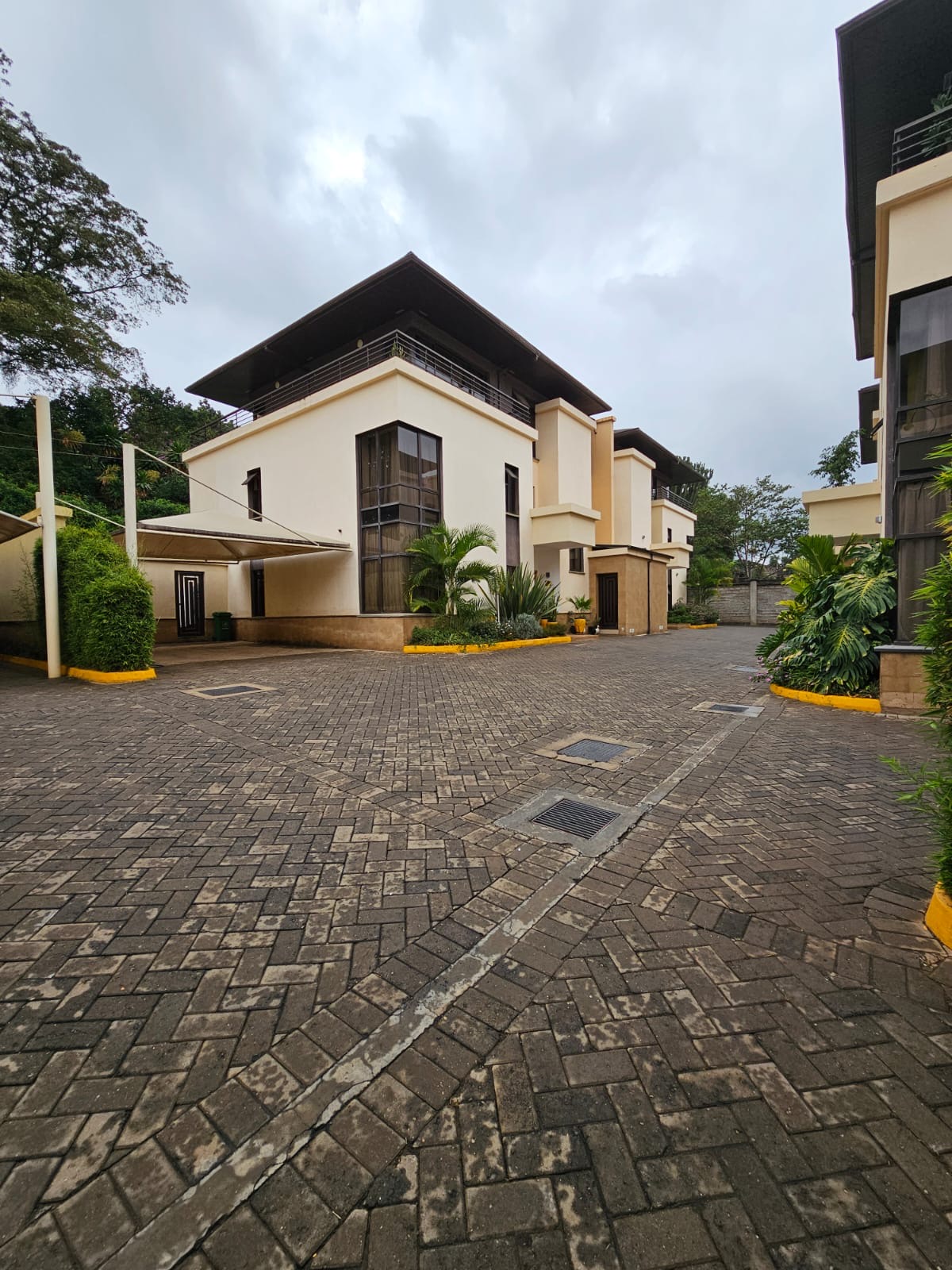 Modern 4 bedroom townhouse for sale in Kileleshwa Kaputei Gardens gated community.