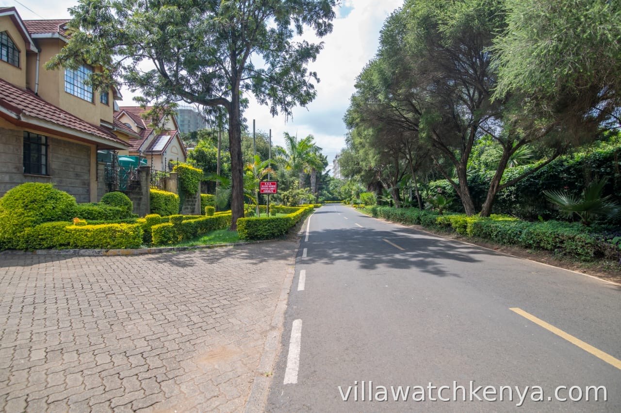 Private garden and outdoor space of 5 bedroom townhouse in Kaputei Gardens Lavington