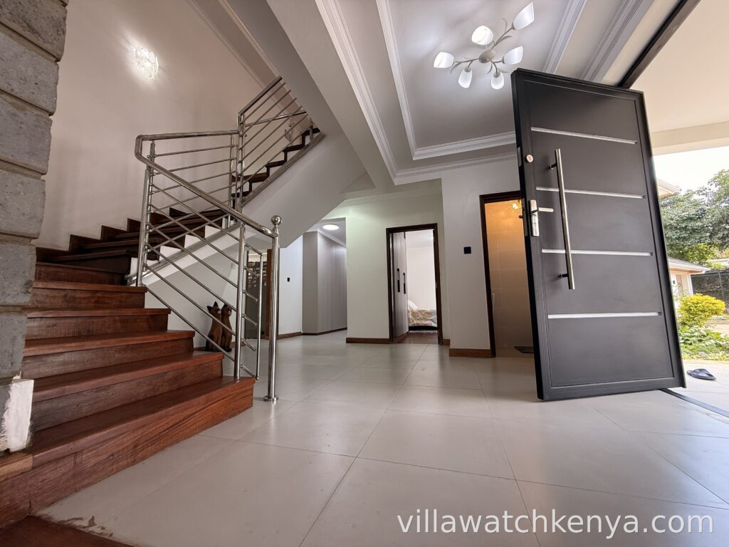 7 Bedroom Ambassadorial Mansion for Sale in Runda, Nairobi (9)