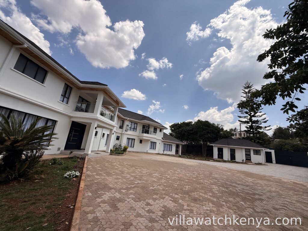 7 Bedroom Ambassadorial Mansion for Sale in Runda, Nairobi (17)