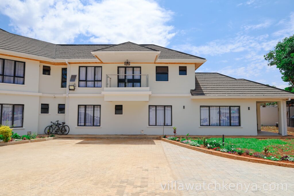 7 Bedroom Ambassadorial Mansion for Sale in Runda, Nairobi (18)
